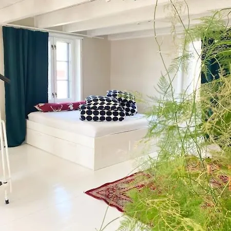 Alpehytte Pieni Saneerattu Hirsitalo Koskenpartaalla *